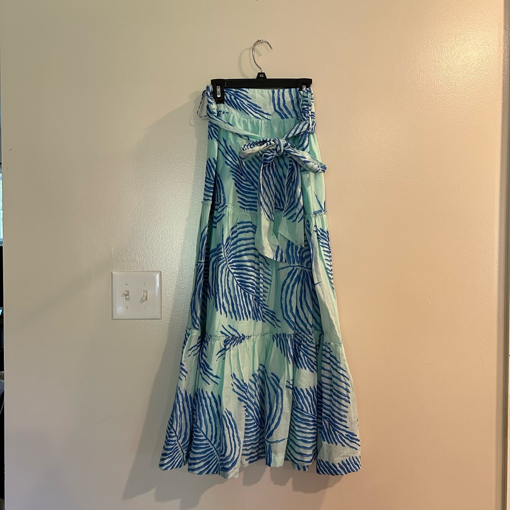 Vineyard Vines Aqua Maxi Skirt with Navy Leaf Print